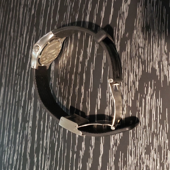 Genuine Swiss Wenger Watch - Picture 10 of 13